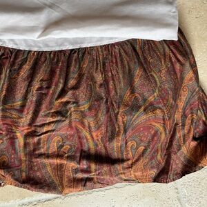 Ralph Lauren Great Barrington Paisley King size dust ruffle bed skirt